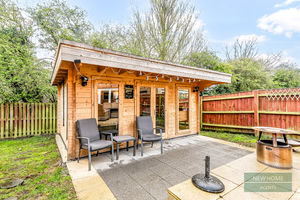 Photo 16- click for photo gallery